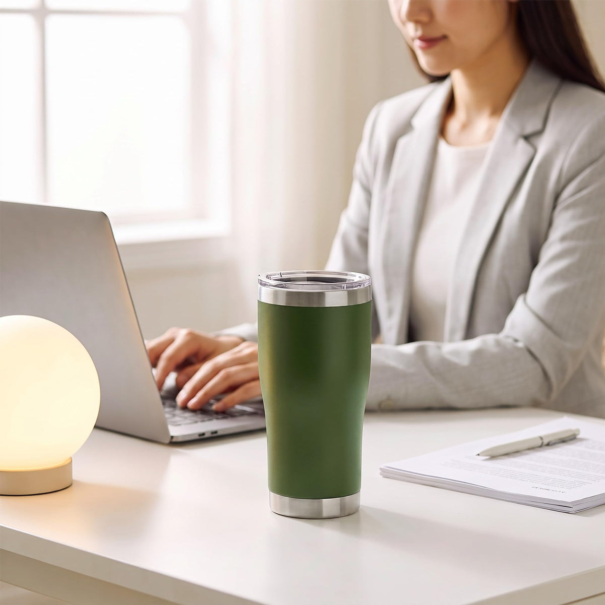 20 oz Stainless Steel Vacuum Insulated Tumbler with Lid I4543